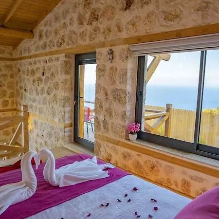 Luxury Honeymoon With Sea View Villa *