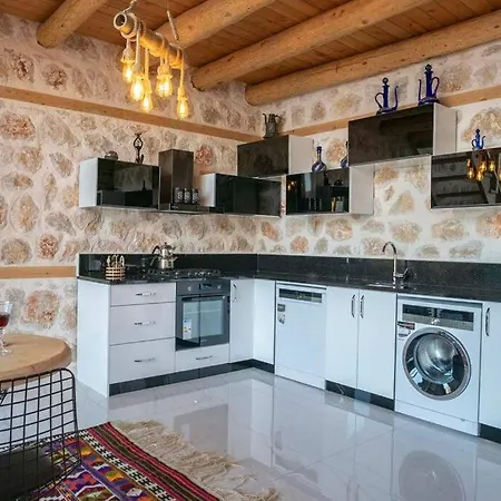 Luxury Honeymoon With Sea View Villa Kas