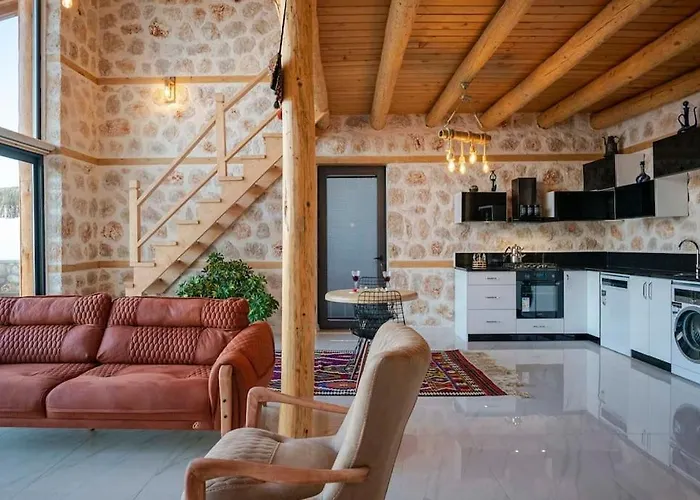 Luxury Honeymoon With Sea View Villa